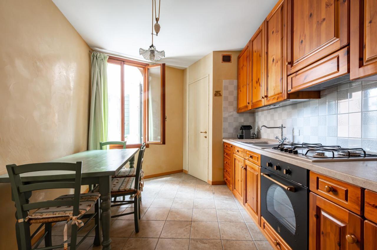 Arsenale Duplex Apartment เวนิส ภายนอก รูปภาพ