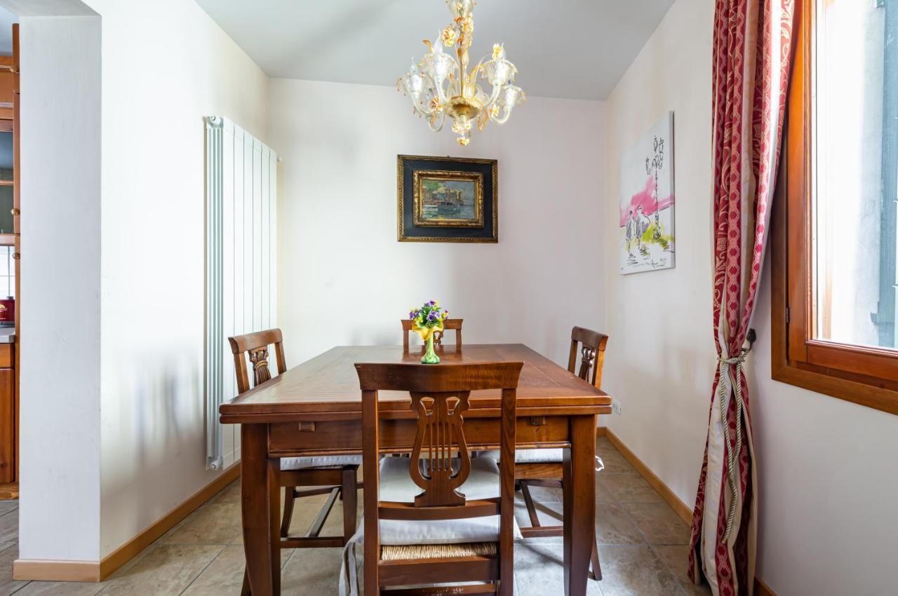 Arsenale Duplex Apartment เวนิส ภายนอก รูปภาพ